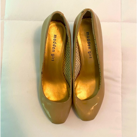 Madden Girl Getta Platform Pumps 6” Natural Stiletto High Heel, size 8.5 - Picture 4 of 6